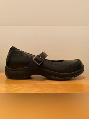 Dansko Black Leather Mary Jane *gently worn*